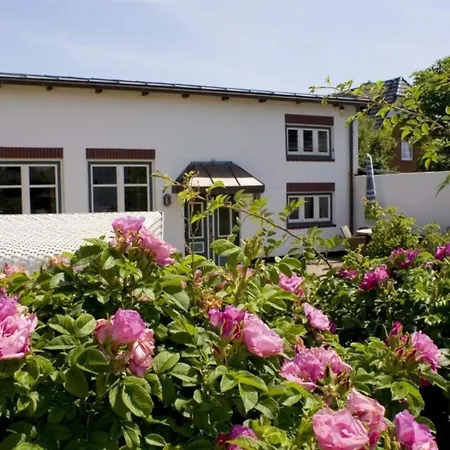Bismarckstrasse 25a Tatil Evi *
